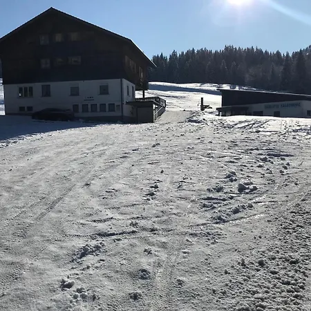 Morgentau Am Rande Der Wildnis Appartement Sibratsgfäll